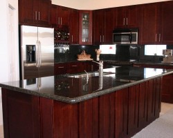 cherry shaker kitchen cabinets