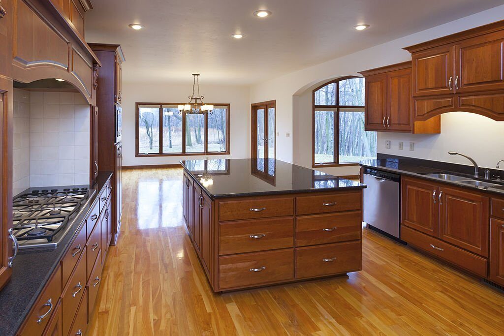 cherry wood kitchen cabinets